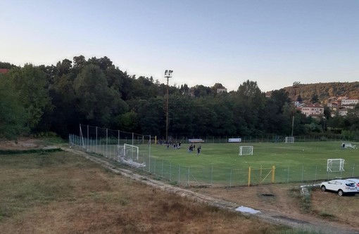 Dego punta sulla sostenibilità: al campo sportivo arriva l'illuminazione a led