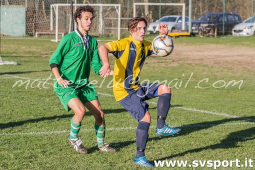 Calcio: riviviamo il derby tra Bragno e Cairese nella fotogallery di Matteo Pelucchi