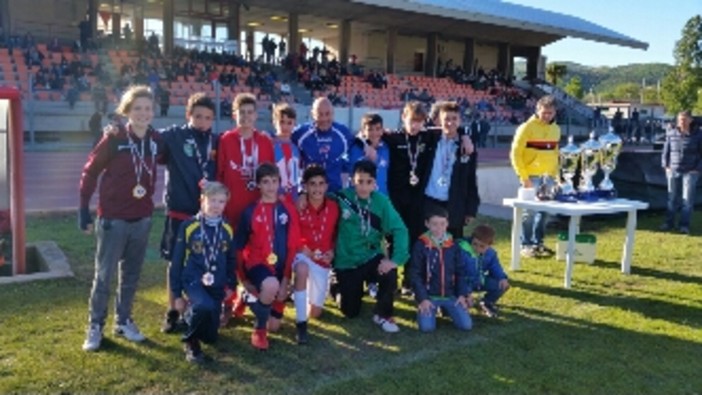 Calcio: spettacolo e commozione al &quot;Memorial Dagnino&quot; 2017