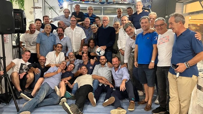 FOTONOTIZIA. San Filippo Neri, una reunion per celebrare i 25 anni di gestione tecnica di Beppe Zanardini