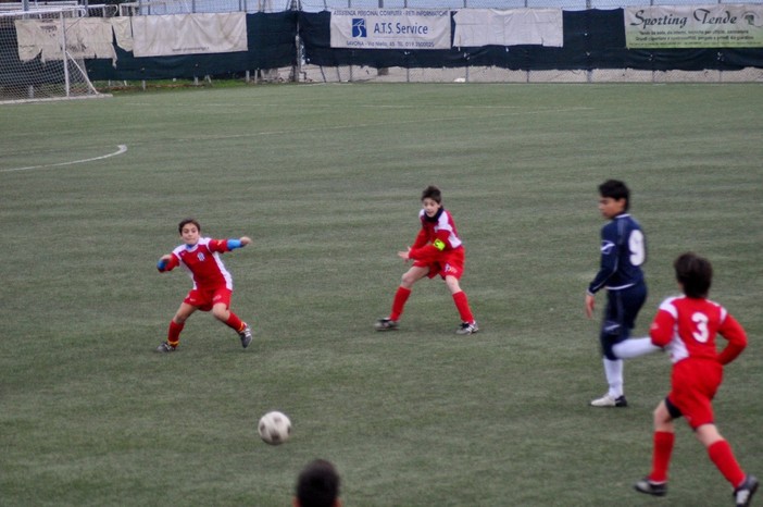 Calcio, Esordienti 2001: il Ceriale si veste da corsaro ed espugna Savona