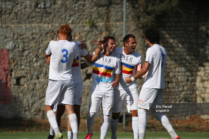 Calcio. Promozione. Il Finale ritrova i tre punti, tutte le foto del successo sulla Sestrese (FOTOGALLERY)