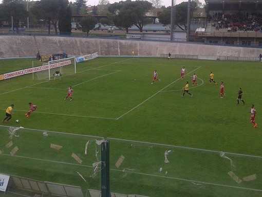 Calcio, un ottimo Savona non va oltre il pareggio a Forlì