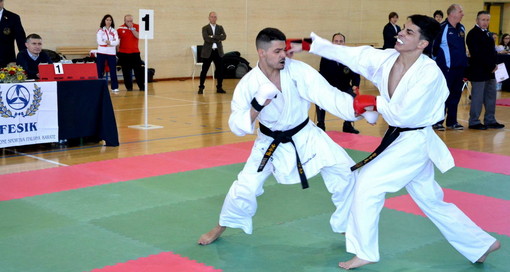 Grande successo con 350 atleti di 12 società al campionato regionale Kata e Kumite della Fesik