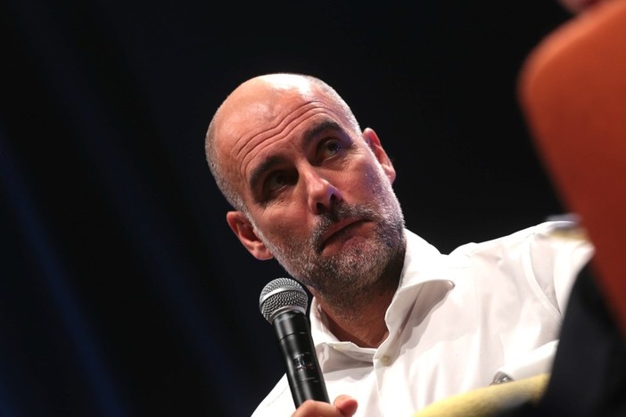 Pep Guardiola superstar per i &quot;Dialoghi sul talento&quot; della Fondazione Crc [FOTO E VIDEO]