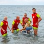 Loano, torna “Galleggiando &amp; Bolleggiando”: mare e nuoto per il benessere psico-fisico dei ragazzi disabili
