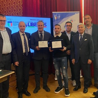 Kombat Team Alassio. Nuovo riconoscimento per Samuele Iorio, il Coni Liguria ha premiato l'atleta ponentino