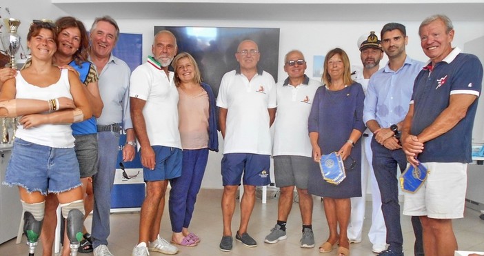 &quot;Handarpermare&quot;: l'LNI Varazze ha incontrato i Rotary Club della Liguria Ovest