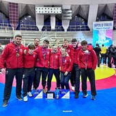 Portuali Lotta Savona, trionfo all’Open d’Italia di Pisa: è la miglior squadra per la lotta greco-romana