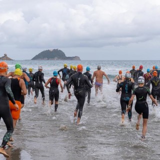 Triathlon e Swim&amp;Run Color, doppio appuntamento nel fine settimana ad Alassio