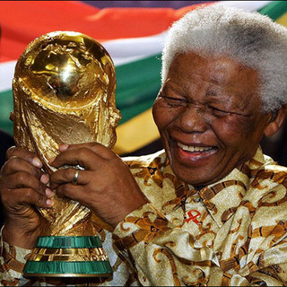 Il pensiero di Nelson Mandela sullo sport: &quot;Unisce le persone, crea speranza dove c'era solo disperazione&quot;