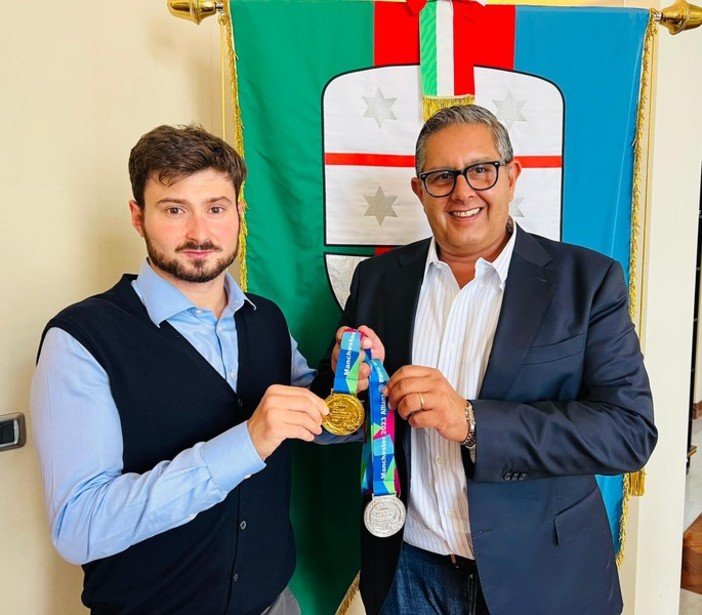 Toți incontra îl campione paralimpici Francesco Bocciardo: &quot;Celebriamo l'ennesimo grande successo&quot;