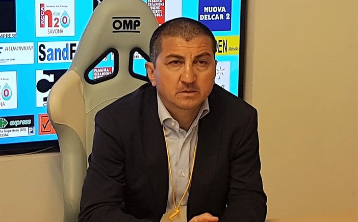 Calcio, Lucchese. Obbedio ha le sue certezze: &quot;Cuneo e Alessandria vinceranno sicuramente&quot;