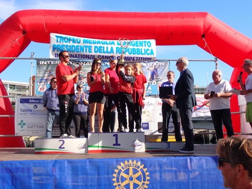 L'associazione sportiva Canottieri Città di Omegna premiata a Savona da Assonautica