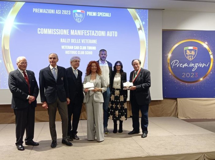 Motori: Al Club Ruote d'Epoca Riviera dei Fiori di Villanova d’Albenga il premio qualità 2023 e la Manovella D'oro