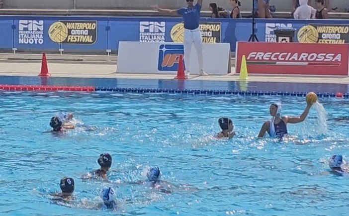 Pallanuoto, le ragazze Under 14 del Bogliasco 1951 seconde all'Arena Festival di Ostia: con loro anche la loanese Gaia Gattuso