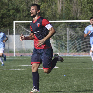 Calcio. Serie D, c'è un nuovo turno infrasettimanale: test Borgosesia per il Vado, i rossoblu a caccia del terzo successo di fila