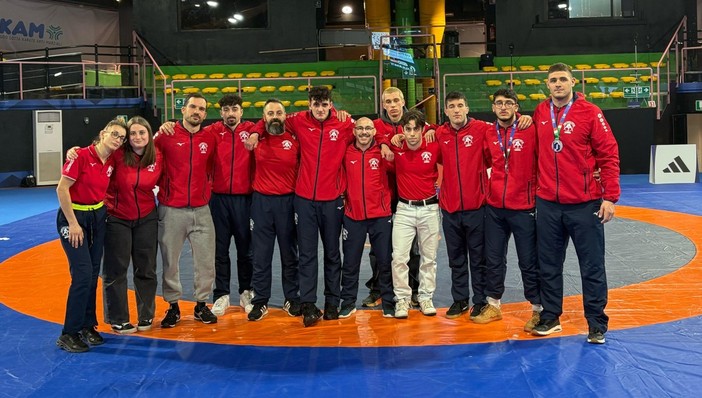 Portuali Lotta Savona sugli scudi ai Campionati Italiani Assoluti: due medaglie d’argento e un settimo posto a squadre