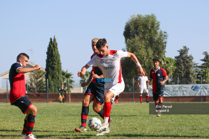 Calcio, Promozione. Carcarese - San Francesco e Pontelungo - Celle Varazze: la vetta è in palio