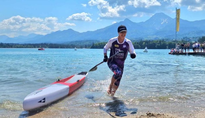 Sup Team Savona. Medaglia di bronzo al collo di Sara Oddera alla Lake Rocks Cup di Villach