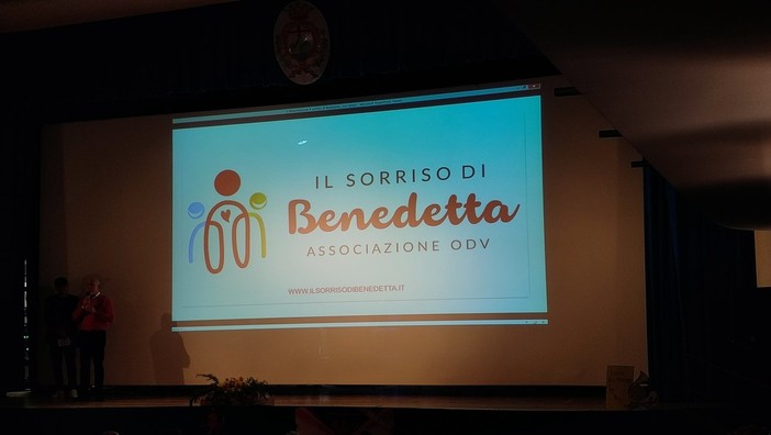 “Insieme per Benedetta“: il 6 aprile a Pietra Ligure risate, musica ed emozioni per una causa importante