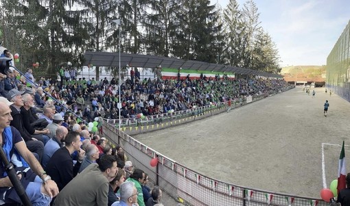 Pallapugno, Cantina Terre del Barolo Albese fa sua la finale d'andata della Serie A Banca d'Alba