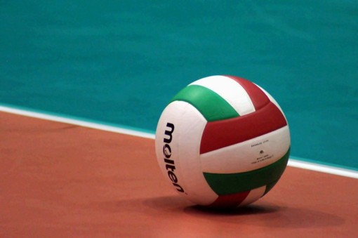 Volley. Serie D maschile, l’Anselmo Carcare rimonta e batte al tie-break l'Imperia