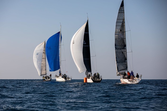 Vela. Countdown al via per l'11° Campionato della Lanterna