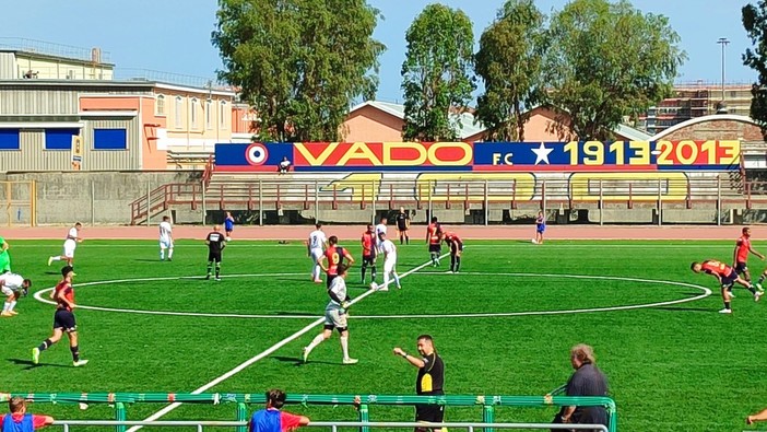 Calcio, succede tutto nel primo tempo: il test del &quot;Chittolina&quot; tra Vado e Genoa Primavera termina 2-2