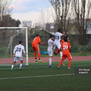 Calcio, Serie D. Sabato da anticipi. Il Vado cerca il guizzo playoff, Albenga nella tana della capolista