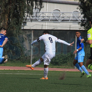 Calcio, Serie D. Playoff e poule scudetto, varate le terne di Sanremese - Vado e Sestri Levante - Legnago