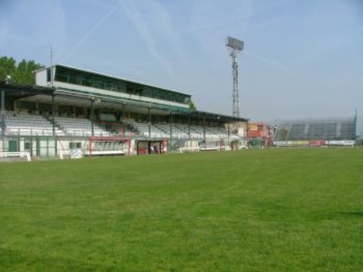 Calcio, Savona: col Venezia è derby playoff, dalla laguna è pronta a riemergere la difesa a tre