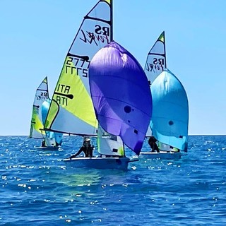 Club Nautico Sanbàrt: premio prima scuola vela in Liguria 2023 e premio sostenibilità FIV