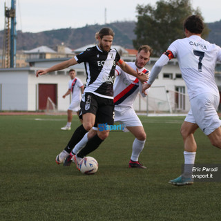 Calcio, Serie D. Vado e Albenga vogliono vestirsi da corsare, alle 14:30 i match con Alba e Fezzanese